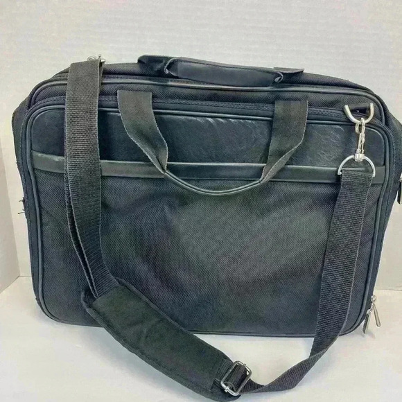 Kenneth Cole Black Crossbody Laptop Messenger Bag, Attaché 16x12x4.5 inches